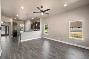 860 Fuller Ave, Cleburne, TX 76031 - Photo 12