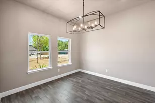 860 Fuller Ave, Cleburne, TX 76031 - Photo 4
