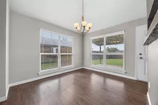 2217 Rockbluff Dr, Rowlett, TX 75088 - Photo 8