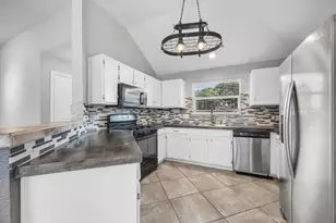 2217 Rockbluff Dr, Rowlett, TX 75088 - Photo 12