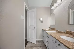 2217 Rockbluff Dr, Rowlett, TX 75088 - Photo 22
