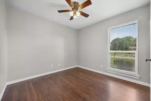 2217 Rockbluff Dr, Rowlett, TX 75088 - Photo 16