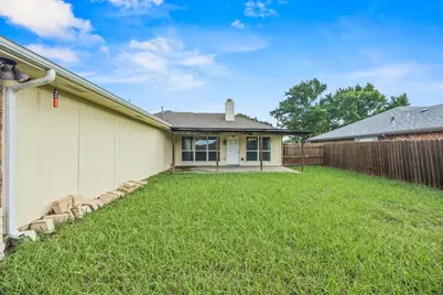 2217 Rockbluff Drive, Rowlett, TX 75088 - Photo 24