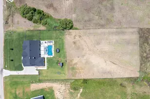 2015 Veal Cir, Weatherford, TX 76085 - Photo 36