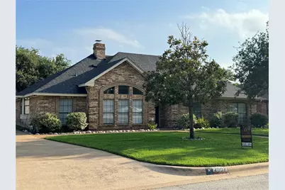 2907 Sweet Briar Street, Grapevine, TX 76051 - Photo 1