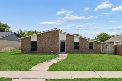 713 Kathryn Drive, Lewisville, TX 75067 - Photo 1
