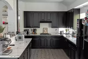 2202 S Branch Dr, Arlington, TX 76001 - Photo 8