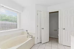 4908 Oldfield Dr, Arlington, TX 76016 - Photo 16