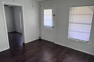 354 28th St NE, Paris, TX 75460 - Photo 4