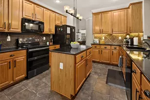 2518 Hourless Oaks, Schertz, TX 78108 - Photo 6