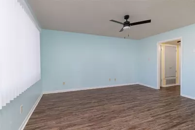 104 Harbor Drive #111, Runaway Bay, TX 76426 - Photo 12