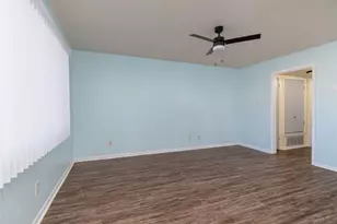 104 Harbor Dr, Runaway Bay, TX 76426 - Photo 12