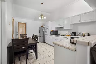 1724 Willow Hollow Dr, Garland, TX 75040 - Photo 10