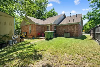 1724 Willow Hollow Drive, Garland, TX 75040 - Photo 16