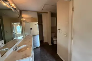 2012 Pheasant Dr, Lewisville, TX 75077 - Photo 10