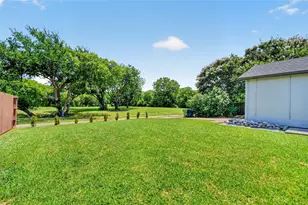 2518 Highdale Dr, Garland, TX 75041 - Photo 32