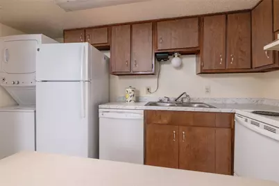104 Harbor Drive #111, Runaway Bay, TX 76426 - Photo 18