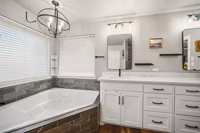 609 Columbia Avenue, Waxahachie, TX 75165 - Photo 12