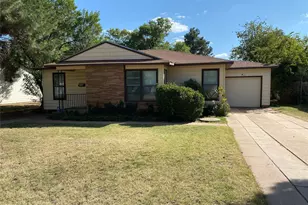 2371 Moore St, Abilene, TX 79605 - Photo 10