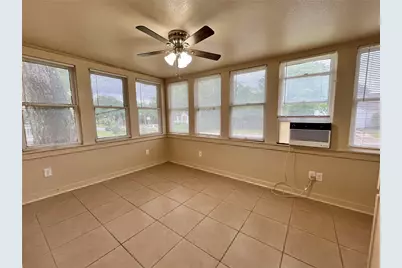 301 Amarillo Street, Denton, TX 76201 - Photo 8