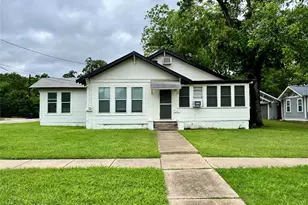 301 Amarillo St, Denton, TX 76201 - Photo 2