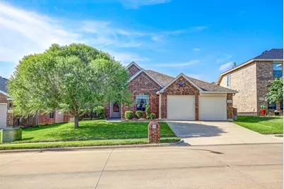 544 Bent Oak Drive, Fort Worth, TX 76131 - Photo 1