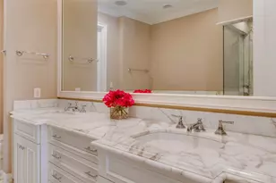 2555 N Pearl St, Dallas, TX 75201 - Photo 24