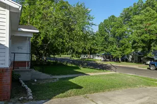 3804 Belmont Dr, Waco, TX 76711 - Photo 4