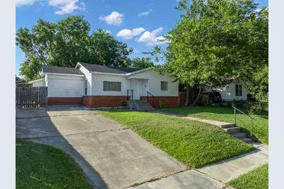 3804 Belmont Drive, Waco, TX 76711 - Photo 4