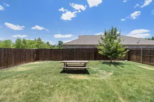 709 Odlozil Ln, Ennis, TX 75119 - Photo 24