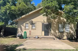 803 Egan St, Denton, TX 76201 - Photo 18