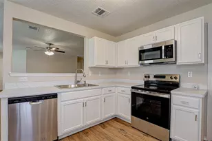 520 Brasenose St, Fort Worth, TX 76036 - Photo 10