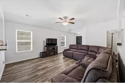 1709 Mark Lane, Ennis, TX 75119 - Photo 6