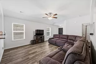 1709 Mark Ln, Ennis, TX 75119 - Photo 6