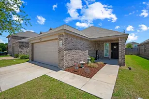 1709 Mark Ln, Ennis, TX 75119 - Photo 2