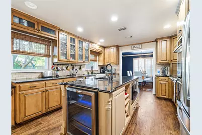 3410 Country Club Road, Pantego, TX 76013 - Photo 6