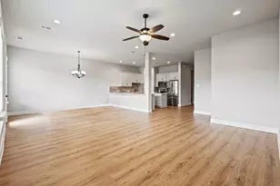 4104 Swinley Frst Dr, Arlington, TX 76017 - Photo 8