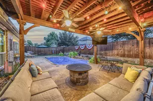 10865 Cardiff Ln, Frisco, TX 75035 - Photo 32