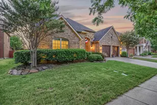 10865 Cardiff Ln, Frisco, TX 75035 - Photo 2