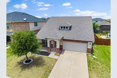 3905 Polar Brook Drive, Fort Worth, TX 76244 - Photo 4