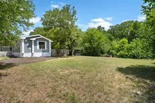 1027 Glenbrook Dr, Pecan Hill, TX 75165 - Photo 28