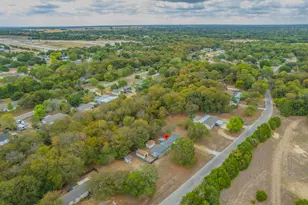 1027 Glenbrook Dr, Pecan Hill, TX 75165 - Photo 28
