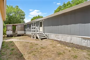 1027 Glenbrook Dr, Pecan Hill, TX 75165 - Photo 22
