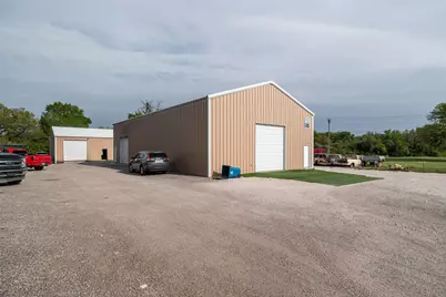 3231 Walnut Creek Parkway, Granbury, TX 76049 - Photo 22