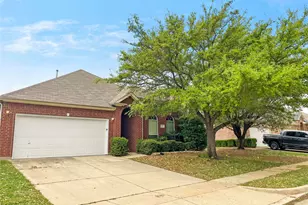2820 Thorncreek Ln, Fort Worth, TX 76177 - Photo 14