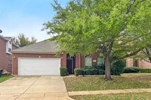 2820 Thorncreek Ln, Fort Worth, TX 76177 - Photo 1