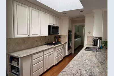 14635 Tanglewood Drive, Farmers Branch, TX 75234 - Photo 22