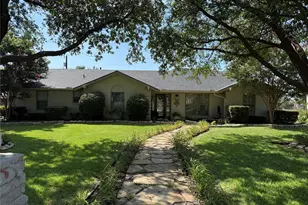 14635 Tanglewood Dr, Farmers Branch, TX 75234 - Photo 1