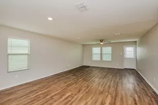 305 Anvil Dr, Fort Worth, TX 76052 - Photo 12