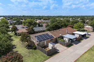 1 E Mountain Ln, Grand Prairie, TX 75052 - Photo 30